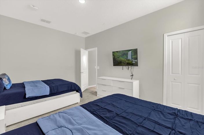 Image No.25-3 Bed Townhouse for sale