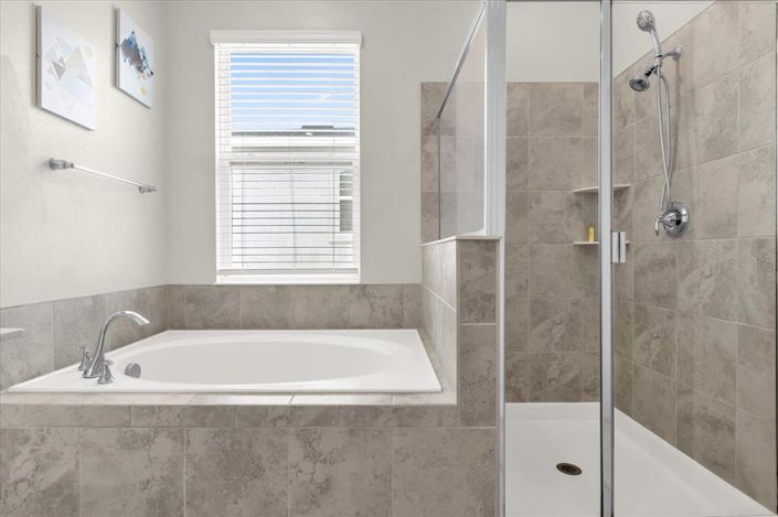 Image No.28-3 Bed Townhouse for sale