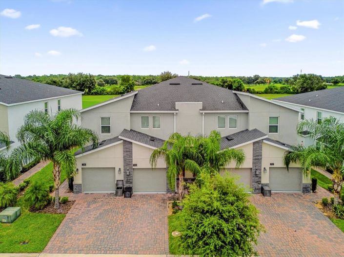 Image No.34-3 Bed Townhouse for sale