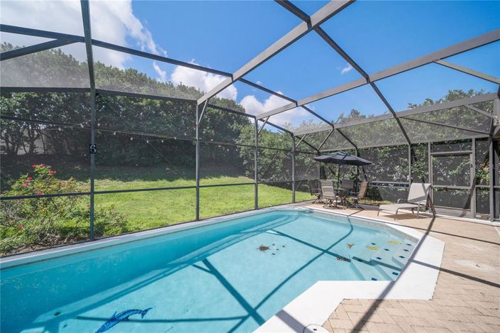 Image No.24-3 Bed Property for sale