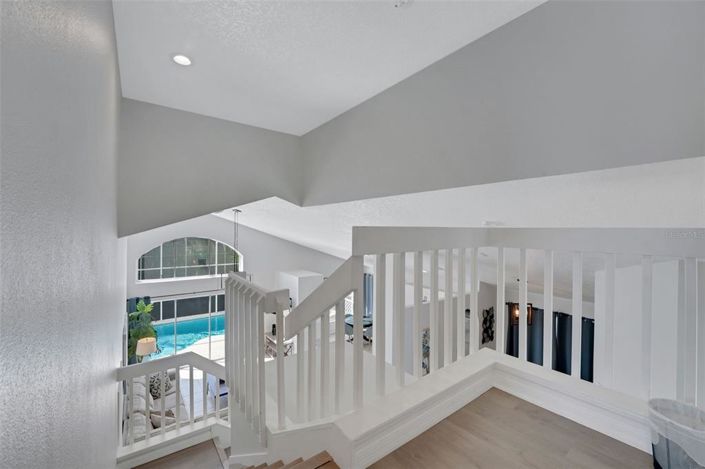 Image No.26-5 Bed Property for sale