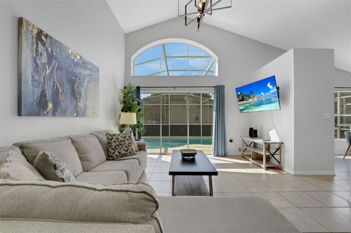 Image No.3-5 Bed Property for sale