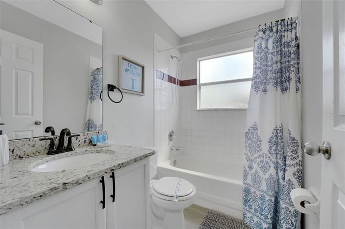 Image No.31-5 Bed Property for sale