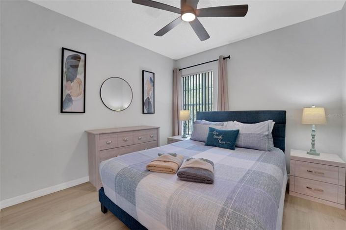 Image No.32-5 Bed Property for sale