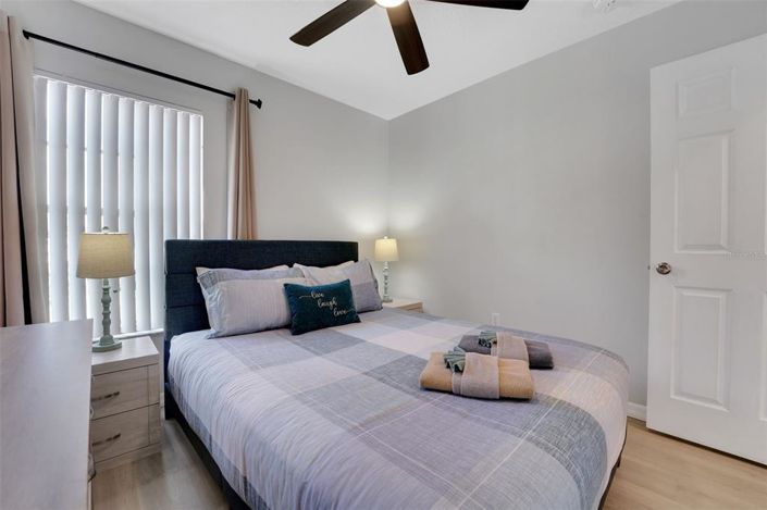 Image No.33-5 Bed Property for sale