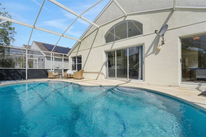 Image No.42-5 Bed Property for sale