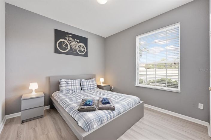 Image No.18-3 Bed Property for sale