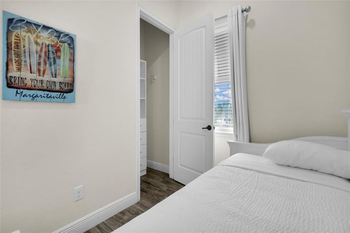 Image No.29-3 Bed Property for sale