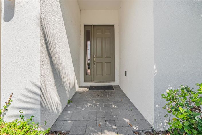 Image No.2-12 Bed Property for sale