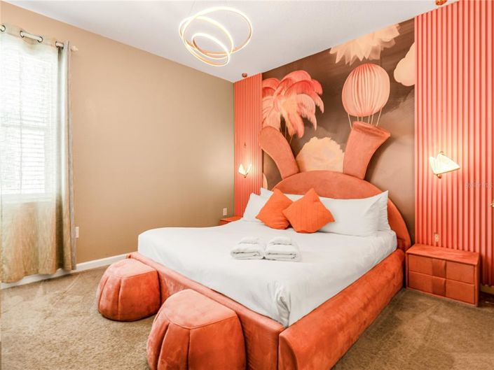 Image No.22-12 Bed Property for sale