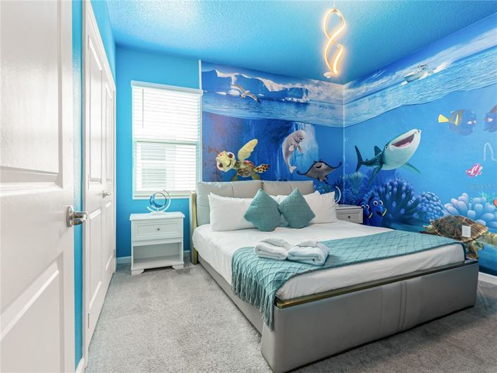 Image No.25-12 Bed Property for sale