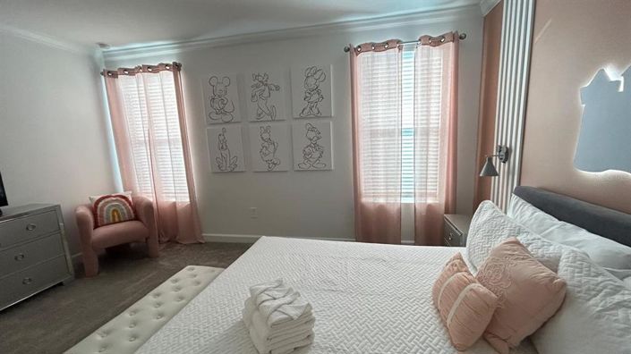 Image No.51-6 Bed Property for sale