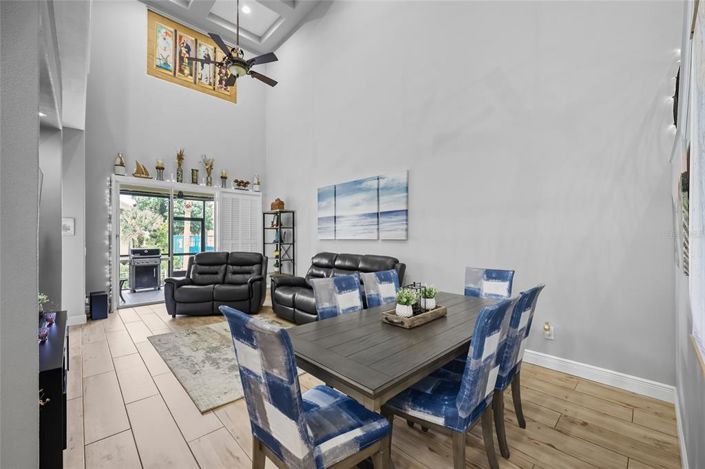 Image No.12-4 Bed Property for sale