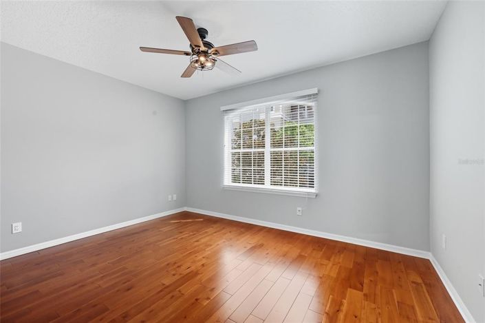 Image No.37-4 Bed Property for sale