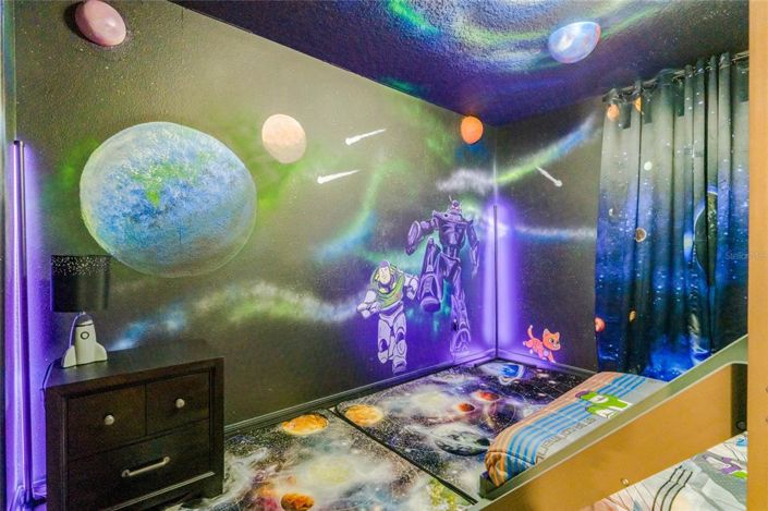 Image No.24-5 Bed Property for sale