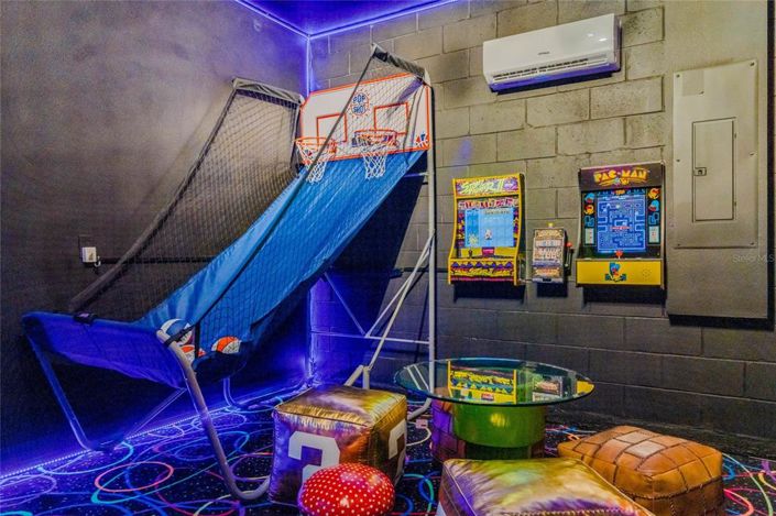 Image No.49-5 Bed Property for sale