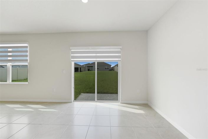 Image No.17-5 Bed Property for sale