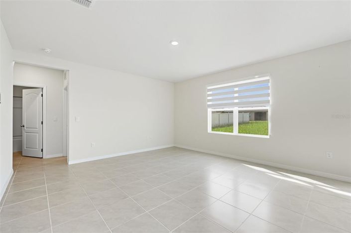 Image No.22-5 Bed Property for sale