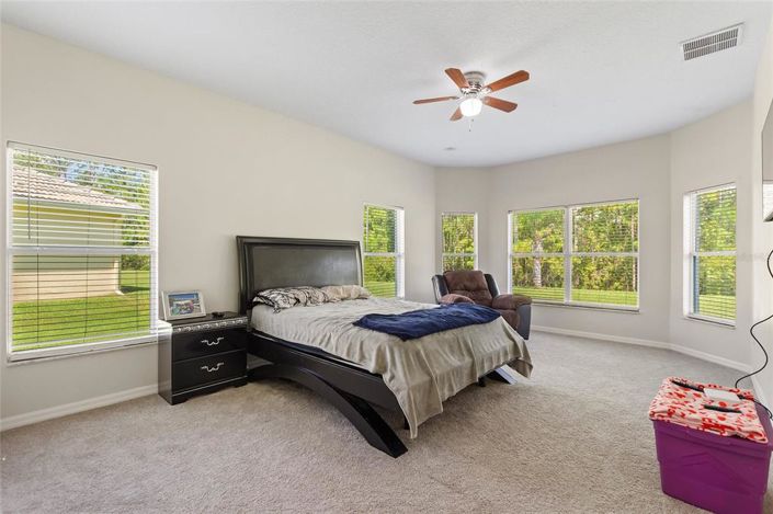 Image No.13-4 Bed Property for sale