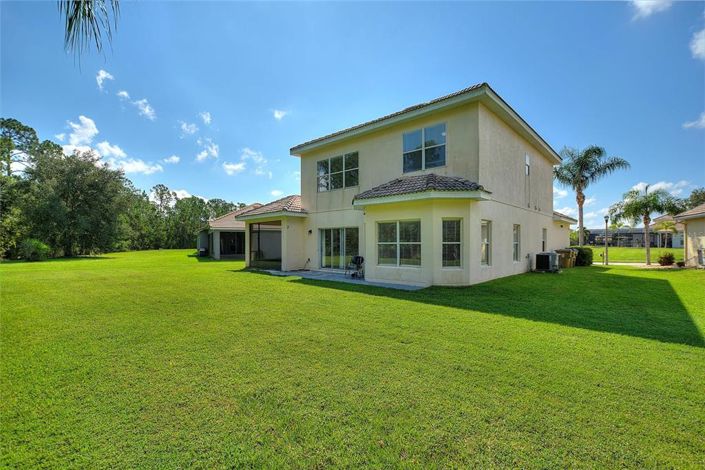 Image No.35-4 Bed Property for sale