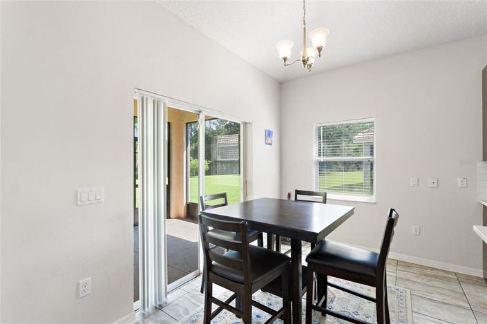 Image No.7-4 Bed Property for sale