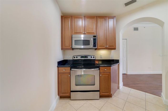 Image No.10-3 Bed Property for sale