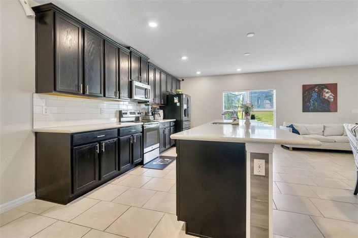 Image No.8-4 Bed Property for sale