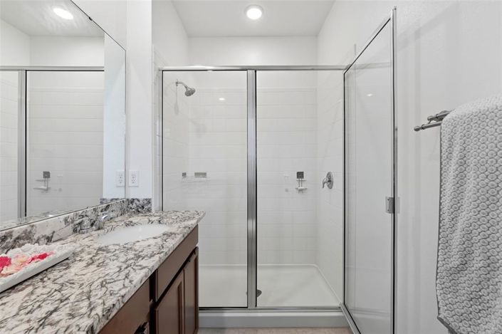 Image No.17-3 Bed Townhouse for sale