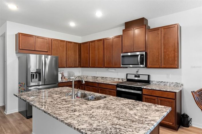 Image No.9-3 Bed Townhouse for sale