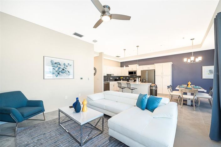 Image No.11-2 Bed Property for sale