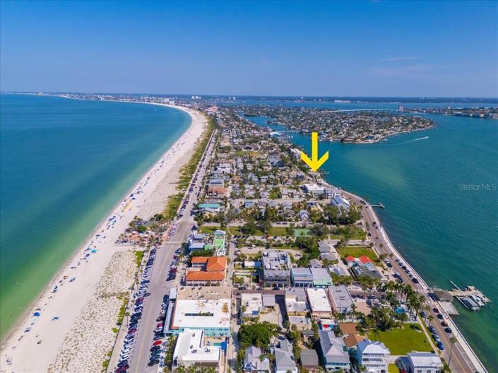 Image No.12-2 Bed Property for sale