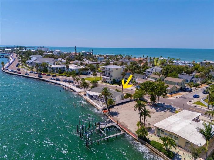 Image No.20-2 Bed Property for sale