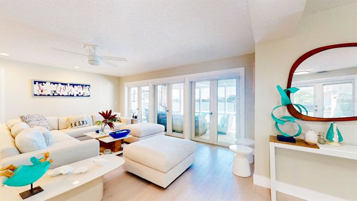 Image No.14-4 Bed Property for sale