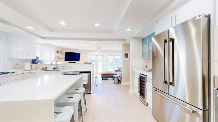 Image No.20-4 Bed Property for sale