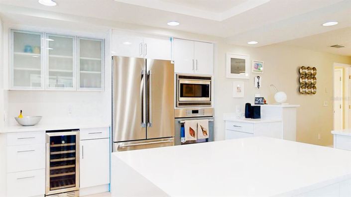 Image No.25-4 Bed Property for sale