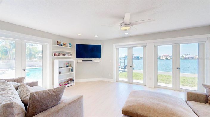 Image No.29-4 Bed Property for sale