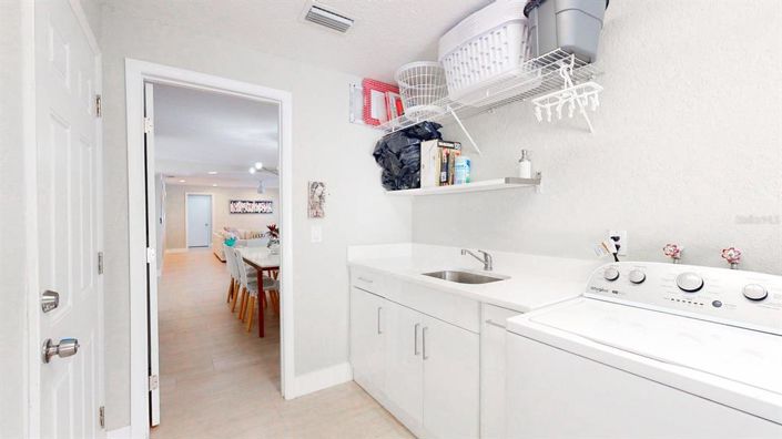 Image No.47-4 Bed Property for sale