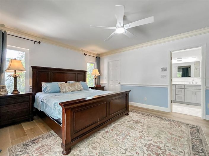 Image No.23-3 Bed Property for sale