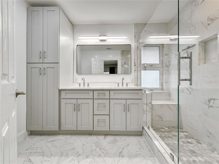 Image No.25-3 Bed Property for sale