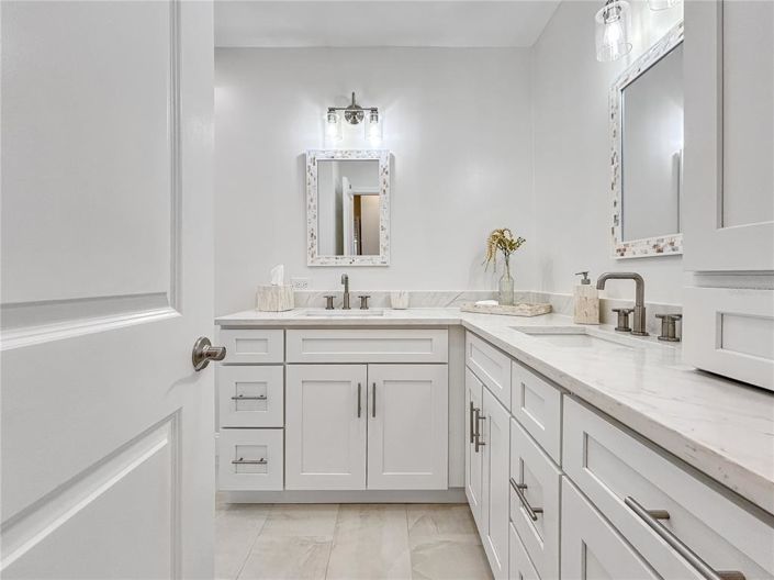 Image No.28-3 Bed Property for sale