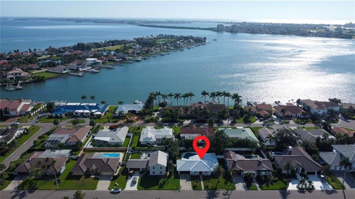 Image No.3-3 Bed Property for sale