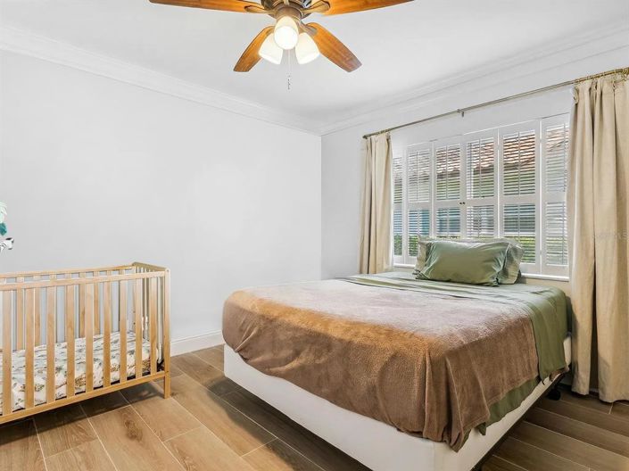 Image No.30-3 Bed Property for sale