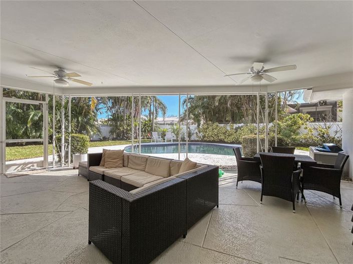 Image No.33-3 Bed Property for sale