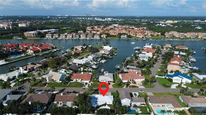 Image No.40-3 Bed Property for sale