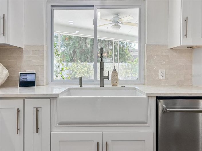 Image No.9-3 Bed Property for sale