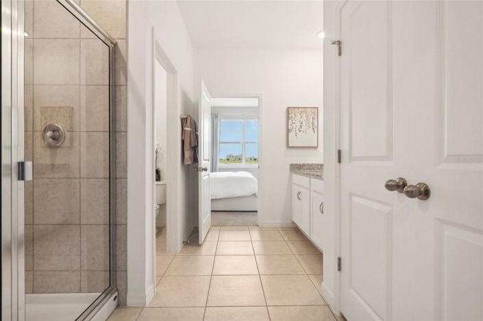 Image No.36-3 Bed Property for sale