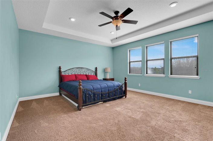 Image No.26-5 Bed Property for sale