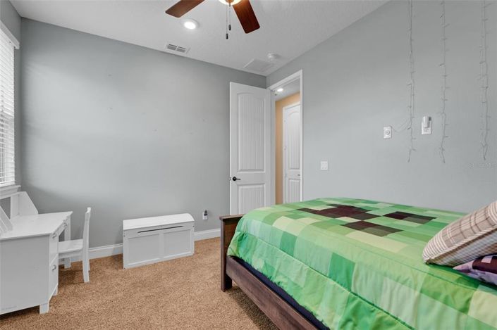 Image No.33-5 Bed Property for sale