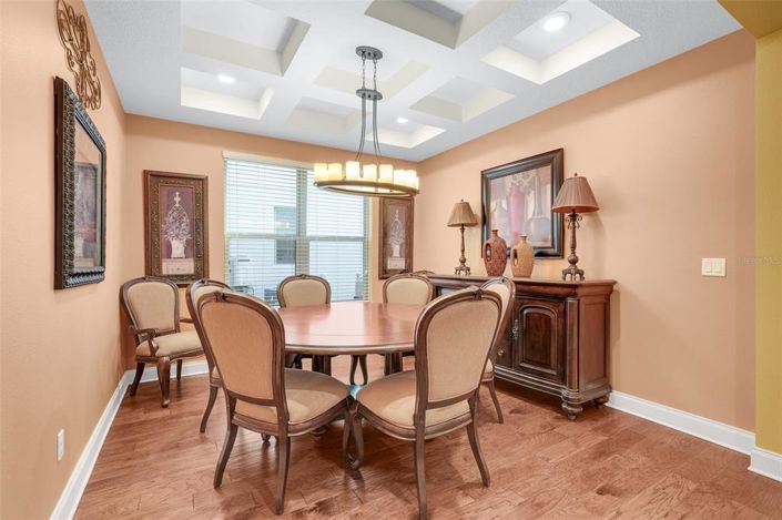 Image No.7-5 Bed Property for sale