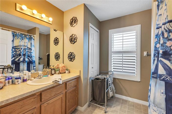 Image No.15-4 Bed Property for sale